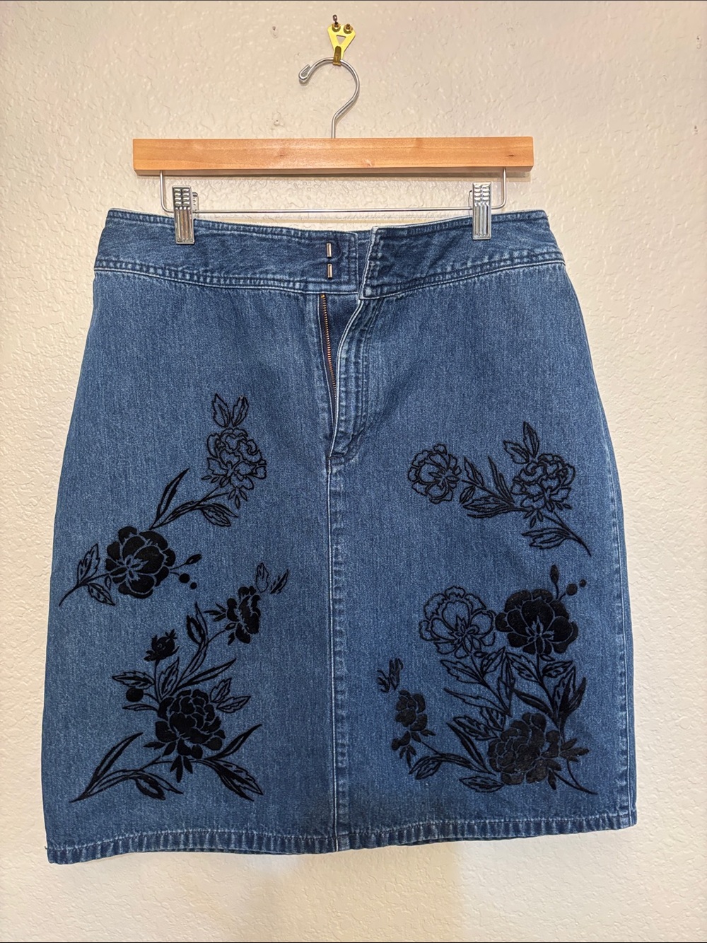 Liz Claiborne Denim Pencil Skirt with Black Floral Velvet Embroidery
